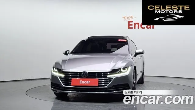 VOLKSWAGEN 2.0 TDI 2019 — photo 2 sur 26