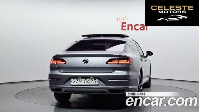 VOLKSWAGEN 2.0 TDI 2019 — photo 3 sur 26