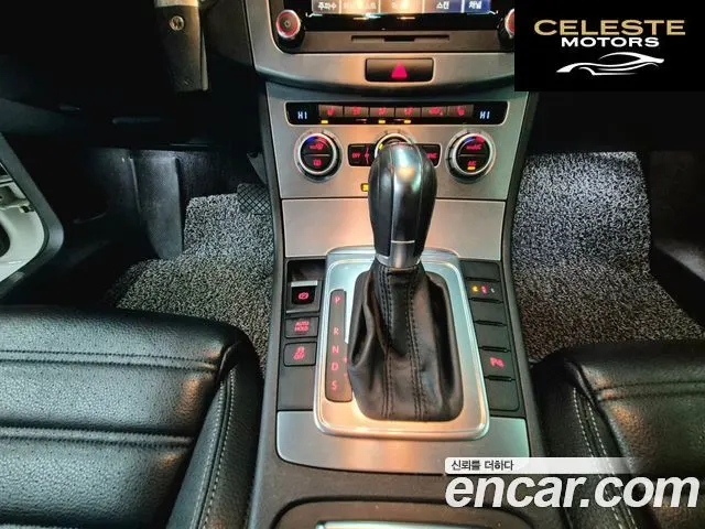 VOLKSWAGEN CC 2.0 TSI 2014 — photo 9 sur 25