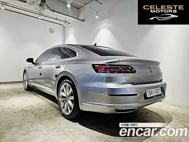 VOLKSWAGEN 2.0 TDI 2023 — photo 2 sur 26