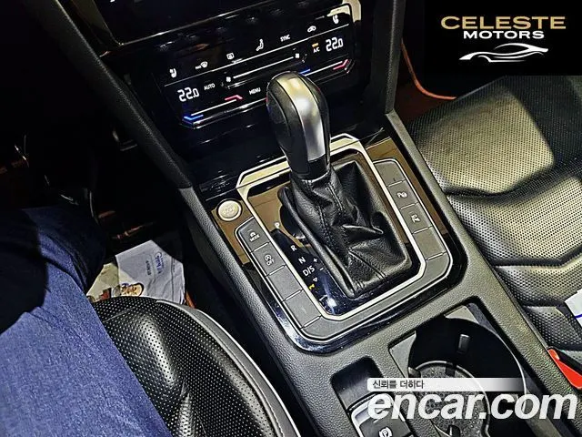 VOLKSWAGEN 2.0 TDI 2023 — photo 9 sur 26