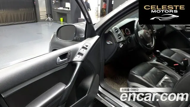 VOLKSWAGEN 2.0 TDI Premium 2015 — photo 11 sur 26