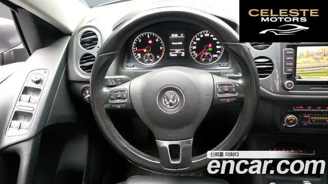 VOLKSWAGEN 2.0 TDI Premium 2015 — photo 13 sur 26