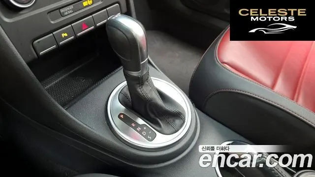 VOLKSWAGEN 2.0 TDI Premium 2015 — photo 9 sur 20