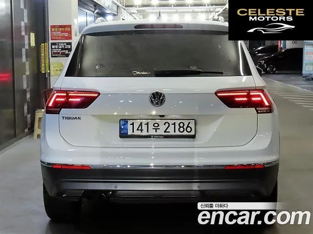 VOLKSWAGEN 22.0 TDI Premium 2020 — photo 5 sur 26