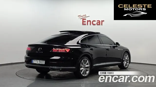 VOLKSWAGEN 2.0 TDI 2023 — photo 1 sur 20