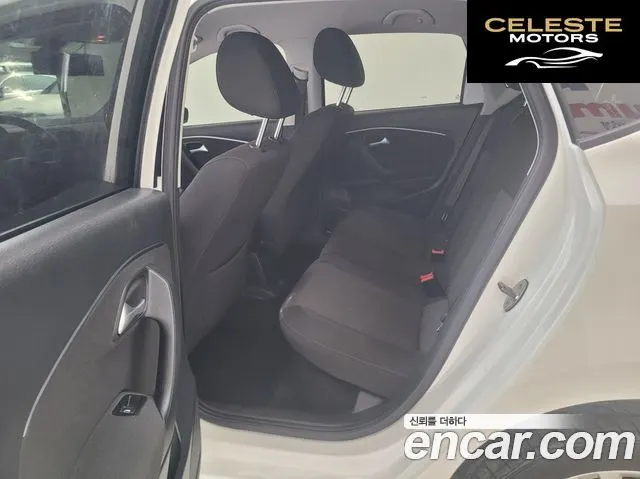 VOLKSWAGEN 1.4 TDI R-Line 2015 — photo 12 sur 20