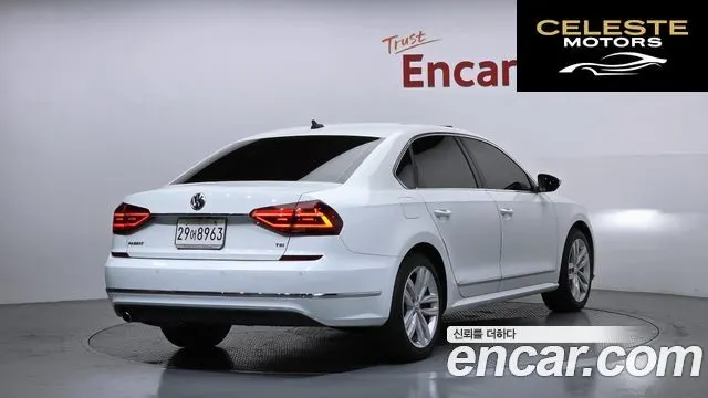 VOLKSWAGEN 2.0 TSI 2018 — photo 2 sur 20