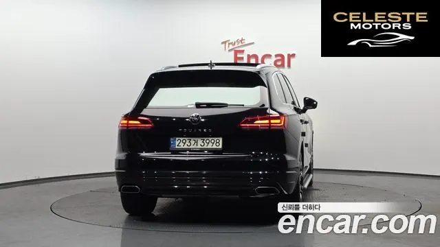 VOLKSWAGEN 33.0 TDI R-Line 2021 — photo 4 sur 20
