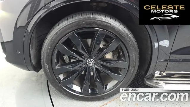 VOLKSWAGEN 33.0 TDI R-Line 2021 — photo 5 sur 20