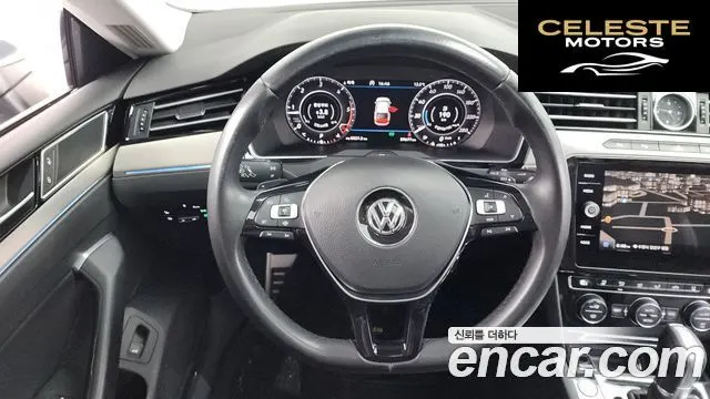 VOLKSWAGEN 2.0 TDI Premium 2019 — photo 13 sur 20