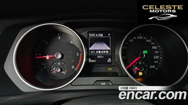 VOLKSWAGEN 22.0 TDI 2018 — photo 8 sur 20