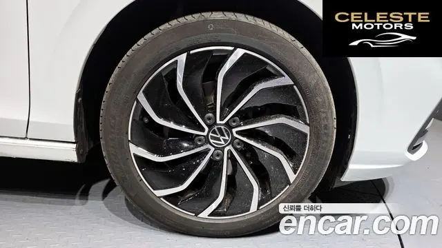 VOLKSWAGEN 82.0 TDI 2022 — photo 5 sur 20