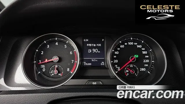 VOLKSWAGEN 72.0 GTI 2014 — photo 8 sur 26
