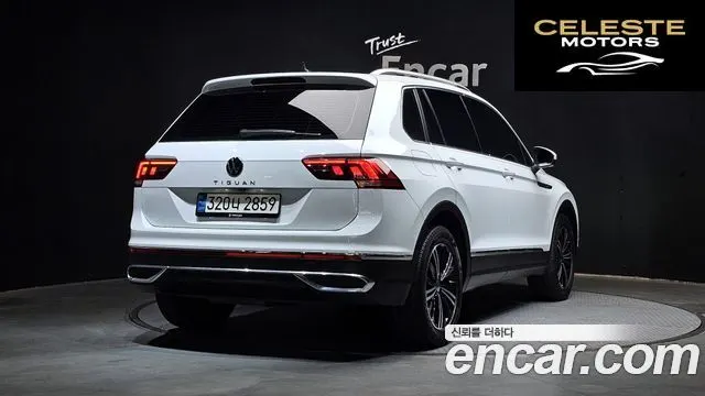 VOLKSWAGEN 22.0 TDI Premium 2022 — photo 2 sur 20