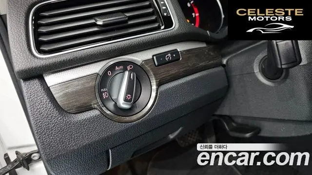 VOLKSWAGEN 2.0 TSI 2018 — photo 13 sur 20