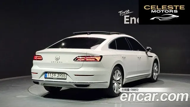 VOLKSWAGEN 2.0 TDI 2022 — photo 2 sur 26