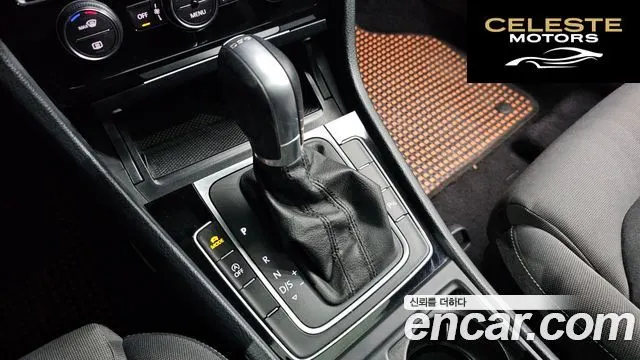 VOLKSWAGEN 72.0 TDI 2015 — photo 9 sur 20