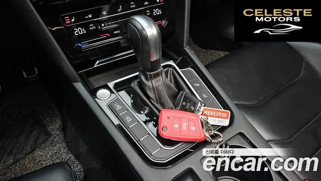 VOLKSWAGEN 2.0 TDI R-LINE 4 2022 — photo 9 sur 20