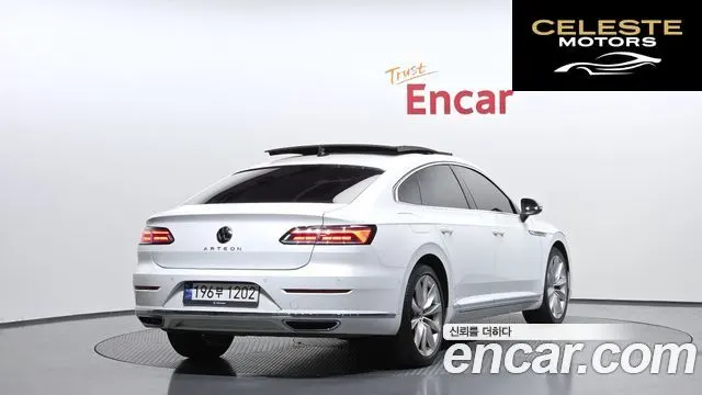 VOLKSWAGEN 2.0 TDI 2022 — photo 2 sur 26