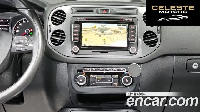 VOLKSWAGEN 2.0 TDI Premium 2014 — photo 14 sur 20