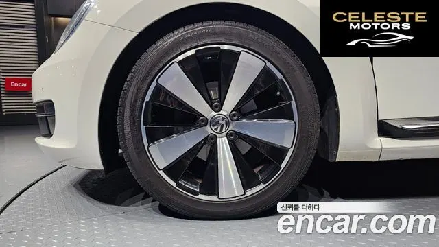 VOLKSWAGEN 2.0 TDI Premium 2013 — photo 5 sur 20