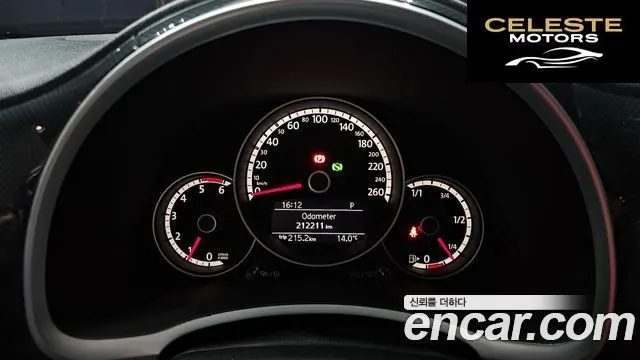 VOLKSWAGEN 2.0 TDI Premium 2013 — photo 8 sur 20