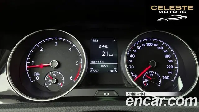 VOLKSWAGEN 72.0 TDI 2015 — photo 8 sur 20
