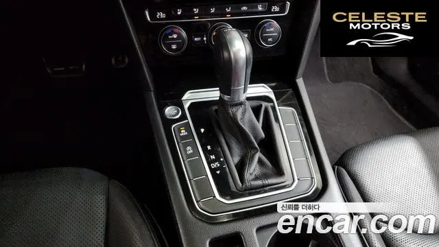 VOLKSWAGEN 2.0 TDI Premium 2019 — photo 9 sur 20