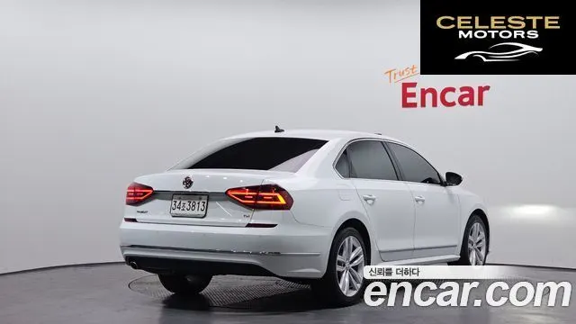 VOLKSWAGEN 2.0 TSI 2018 — photo 2 sur 26