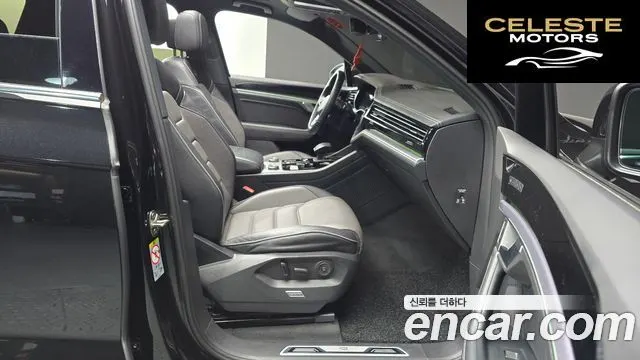 VOLKSWAGEN 33.0 TDI R-Line 2023 — photo 11 sur 20