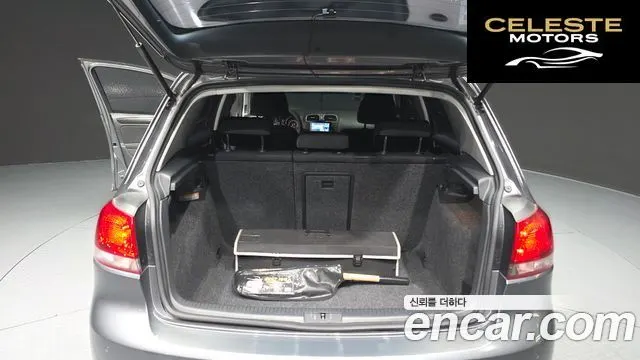 VOLKSWAGEN 61.6 TDI 2011 — photo 20 sur 20