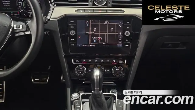 VOLKSWAGEN 2.0 TDI 2019 — photo 14 sur 20