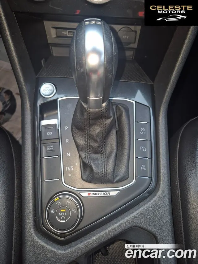 VOLKSWAGEN 22.0 TDI 4 2018 — photo 15 sur 19
