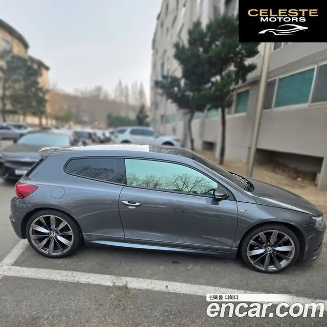 VOLKSWAGEN 2.0 TDI R-Line 2013 — photo 2 sur 10