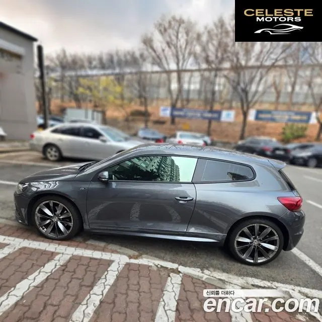 VOLKSWAGEN 2.0 TDI R-Line 2013 — photo 3 sur 10