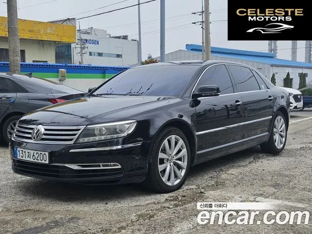 VOLKSWAGEN V8 4.2 LWB 2013 — photo 2 sur 22