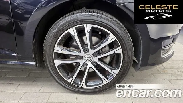 VOLKSWAGEN 72.0 TDI Premium 2015 — photo 5 sur 20