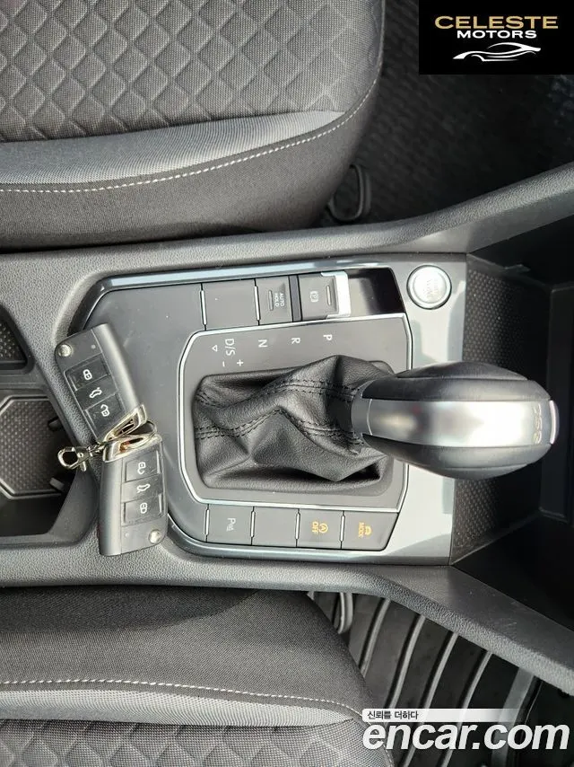 VOLKSWAGEN 22.0 TDI 2018 — photo 10 sur 21