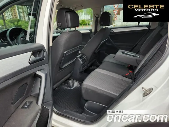 VOLKSWAGEN 22.0 TDI 2018 — photo 8 sur 21