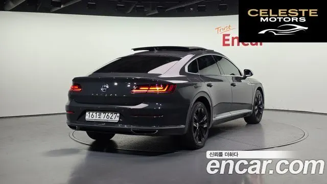 VOLKSWAGEN 2.0 TDI 2019 — photo 2 sur 20