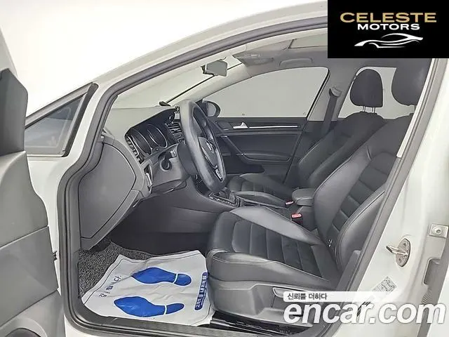 VOLKSWAGEN 71.4 TSI Premium 2014 — photo 11 sur 26