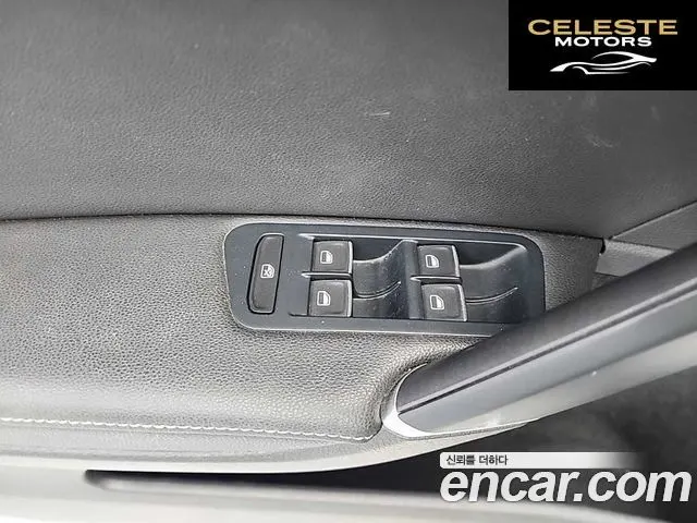 VOLKSWAGEN 71.4 TSI Premium 2014 — photo 17 sur 26