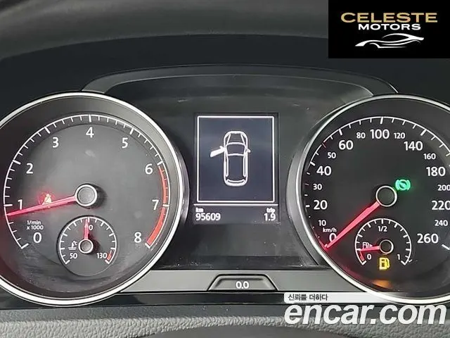 VOLKSWAGEN 71.4 TSI Premium 2014 — photo 8 sur 26