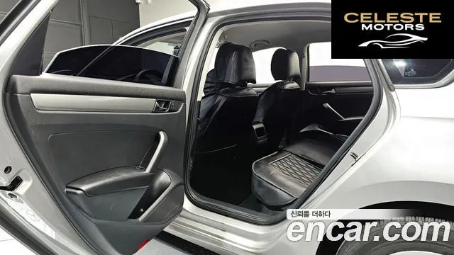 VOLKSWAGEN 2.5 2013 — photo 12 sur 20