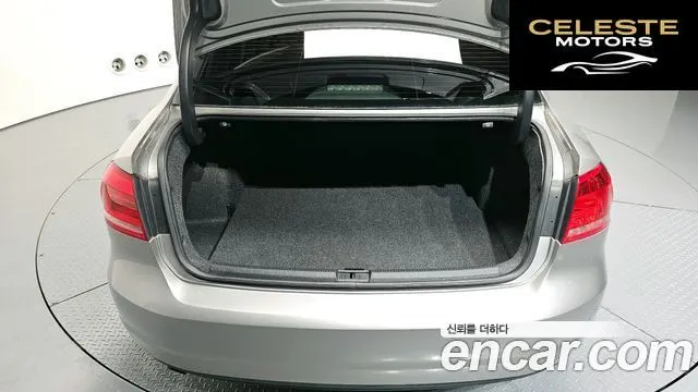 VOLKSWAGEN 2.5 2013 — photo 20 sur 20