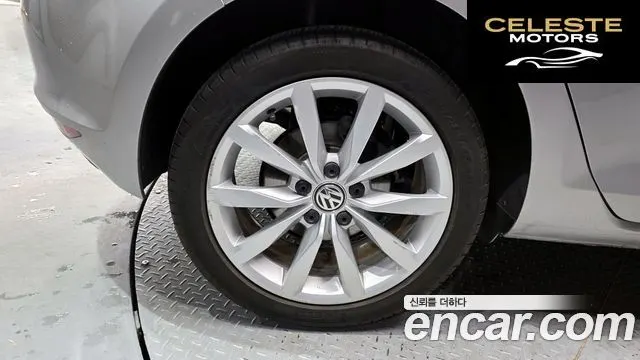 VOLKSWAGEN 71.6 TDI 2015 — photo 5 sur 20