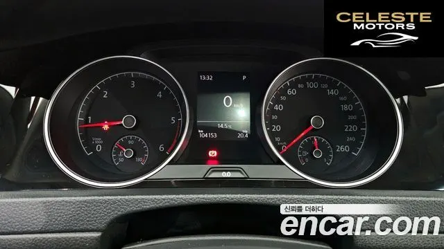 VOLKSWAGEN 72.0 TDI 2015 — photo 8 sur 26