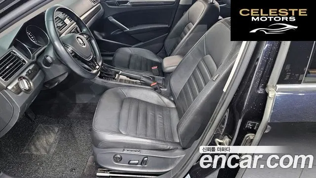 VOLKSWAGEN 2.0 TSI 2018 — photo 32 sur 32