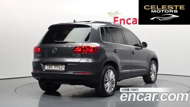 VOLKSWAGEN 2.0 TDI Premium 2013 — photo 2 sur 20